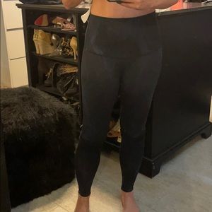 High waisted Lululemon workout leggings size 4